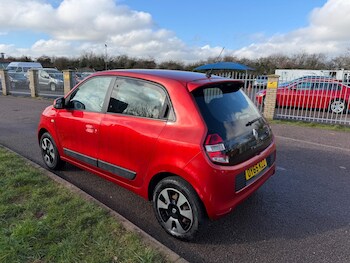 Used Renault Twingo 2015 for sale - 77441086: Photo