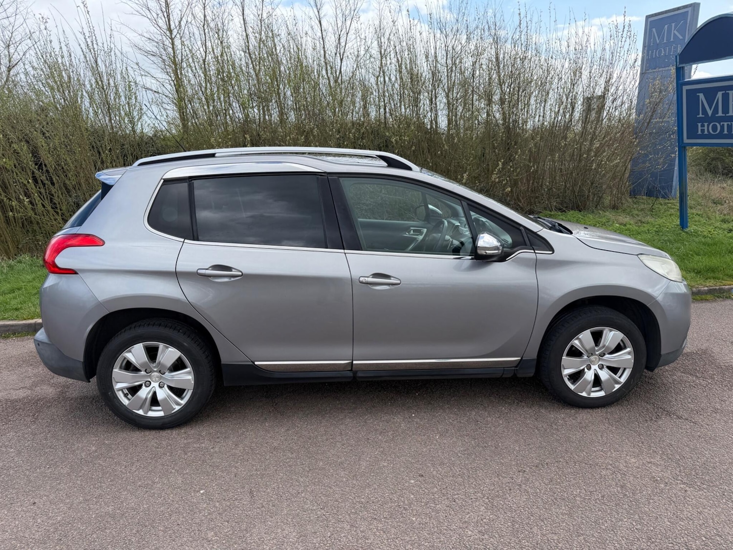 Used Peugeot 2008 2015 for sale - 78072267: Photo 8