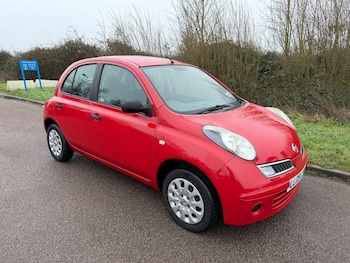 (09) - 1.2 16v Visia+ 5dr