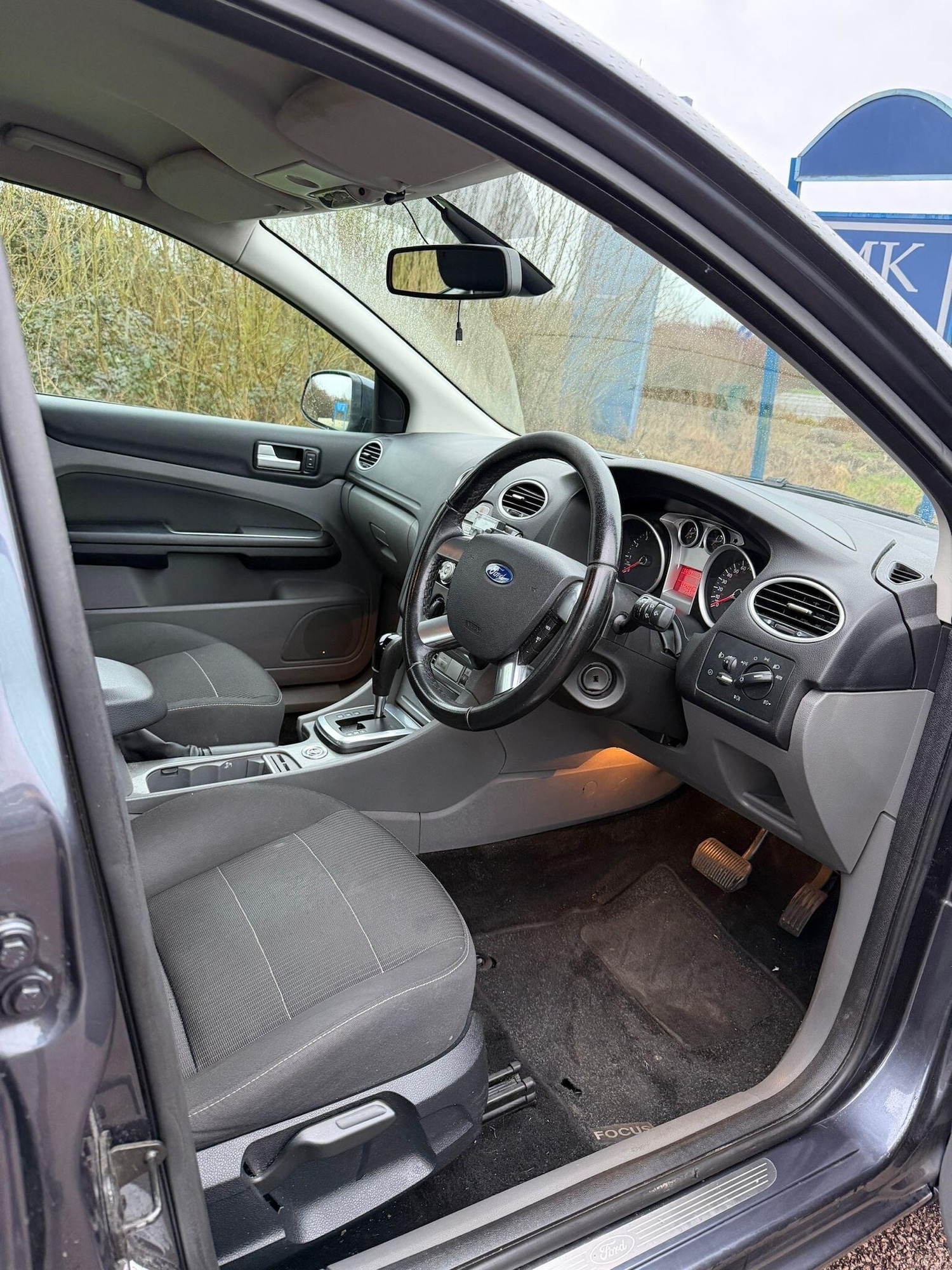 Used Ford Focus 2010 for sale - 77633021: Photo 14