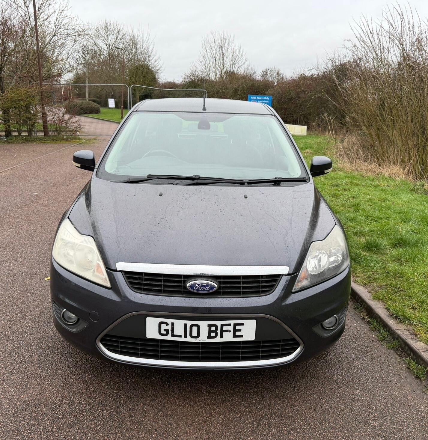 Used Ford Focus 2010 for sale - 77633021: Photo 2