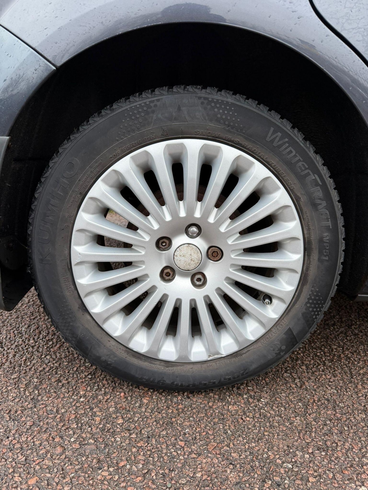 Used Ford Focus 2010 for sale - 77633021: Photo 21