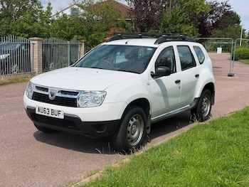 Used Dacia Duster 2013 for sale - 79464954: Photo