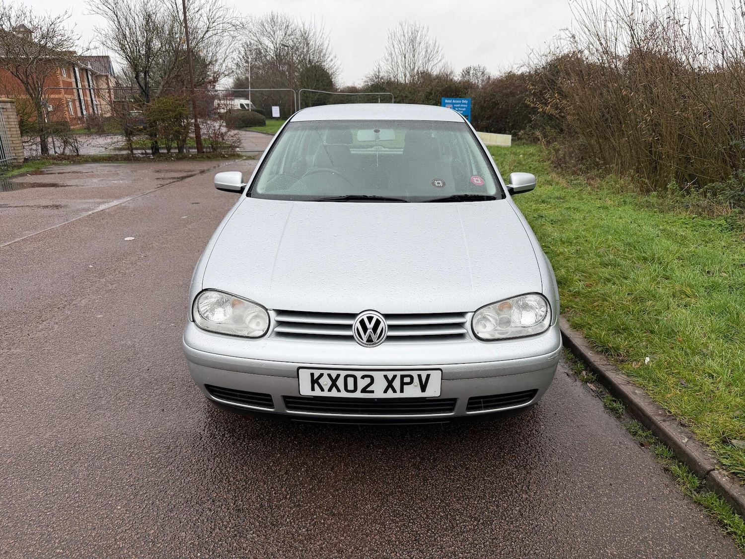 Used Volkswagen Golf 2002 for sale - 76964708: Photo 2
