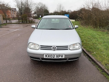 Used Volkswagen Golf 2002 for sale - 76964708: Photo