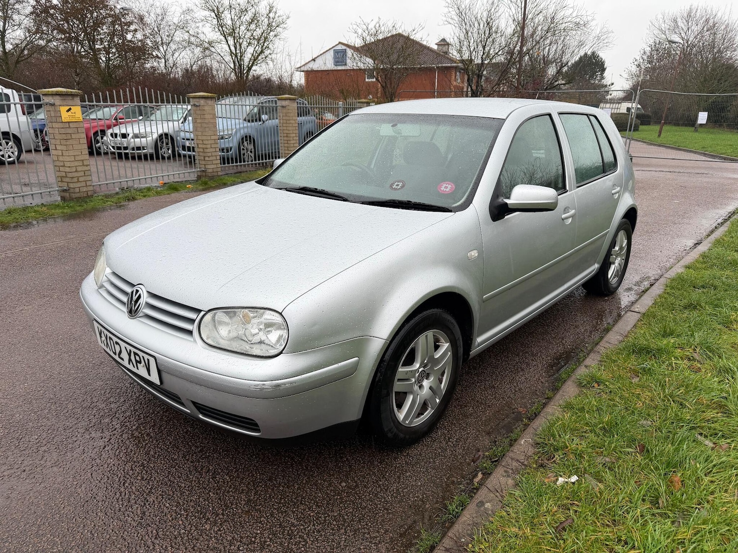 Used Volkswagen Golf 2002 for sale - 76964708: Photo 3