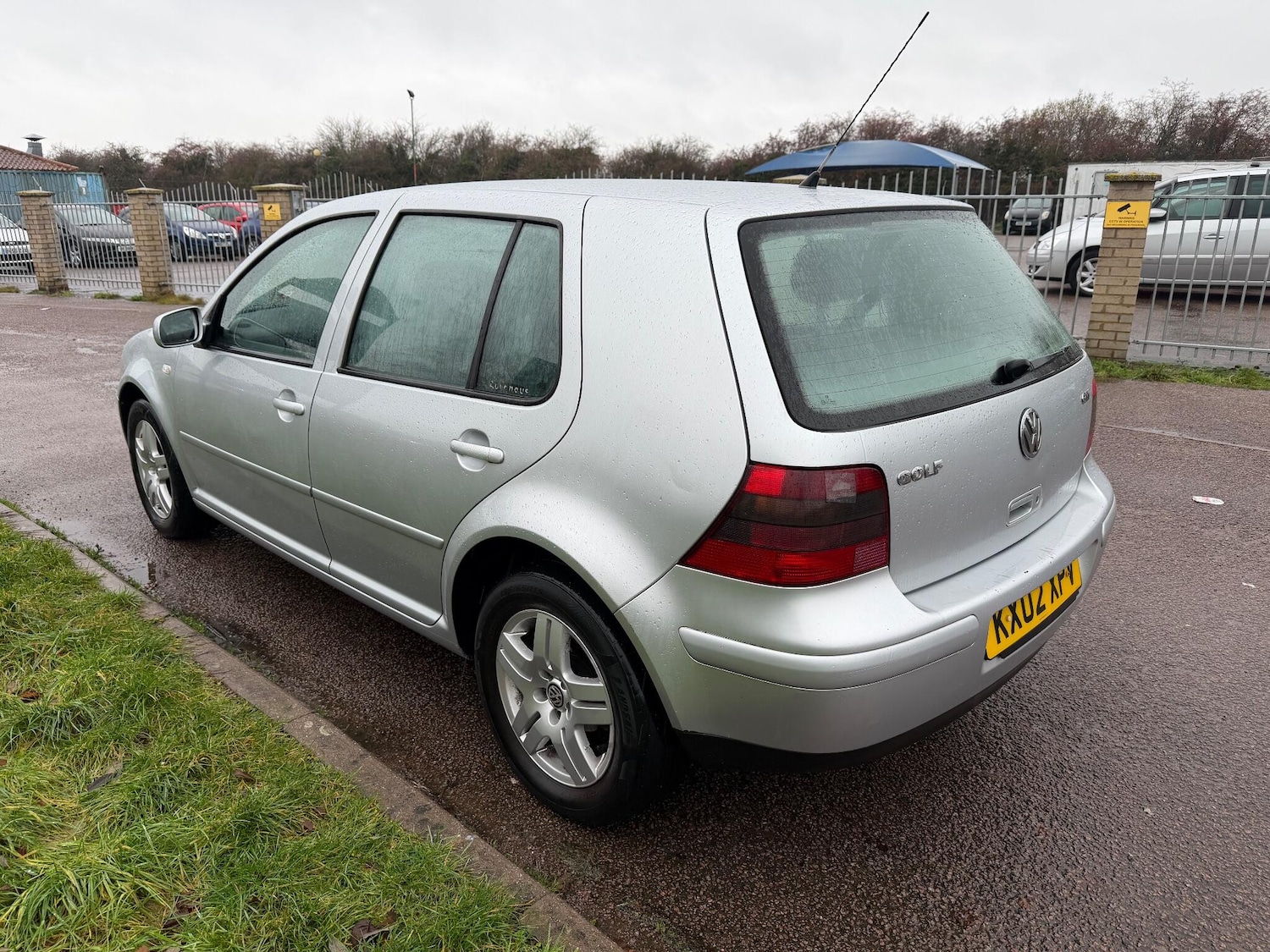 Used Volkswagen Golf 2002 for sale - 76964708: Photo 4