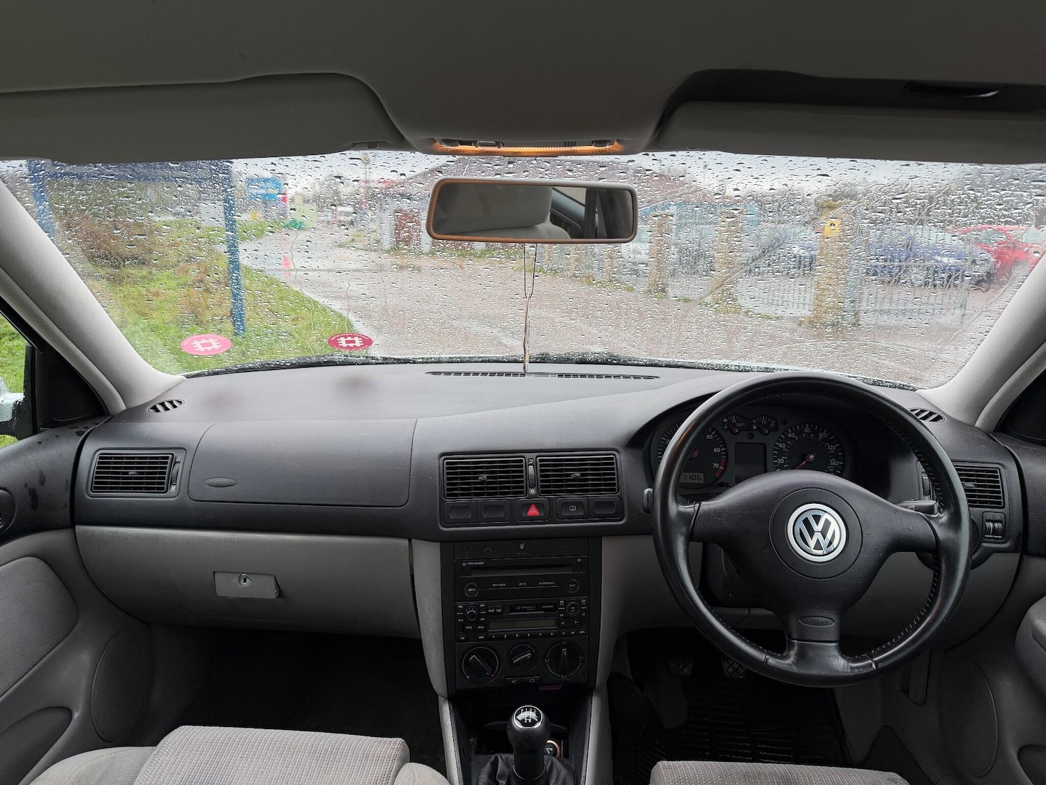 Used Volkswagen Golf 2002 for sale - 76964708: Photo 9