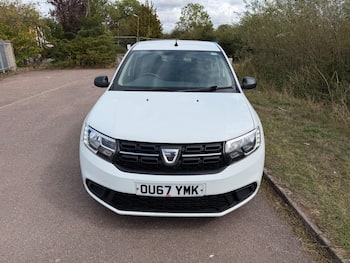Used Dacia Sandero 2017 for sale - 79766521: Photo