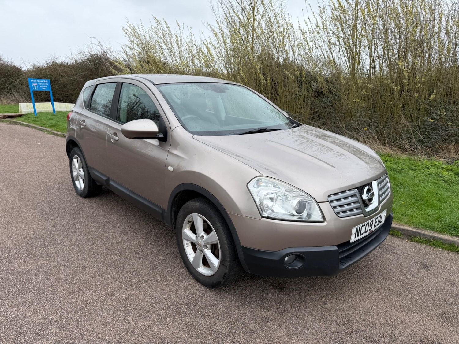 Used Nissan Qashqai 2009 for sale - 77898226: Photo 1