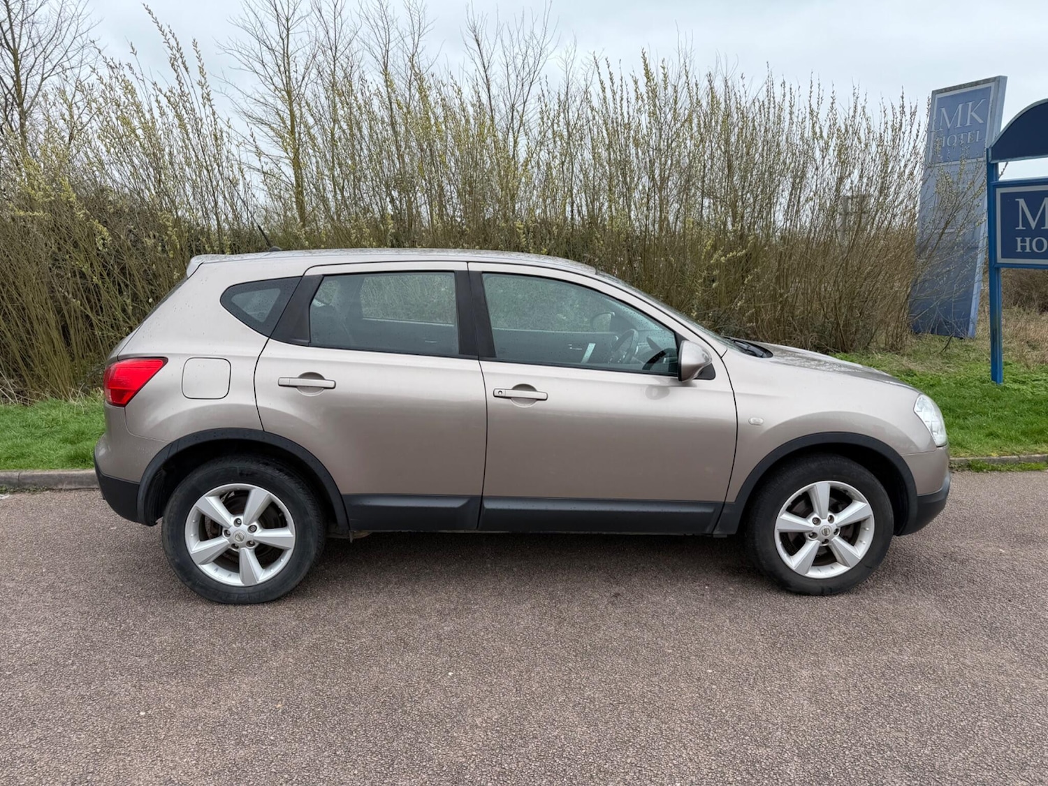 Used Nissan Qashqai 2009 for sale - 77898226: Photo 8