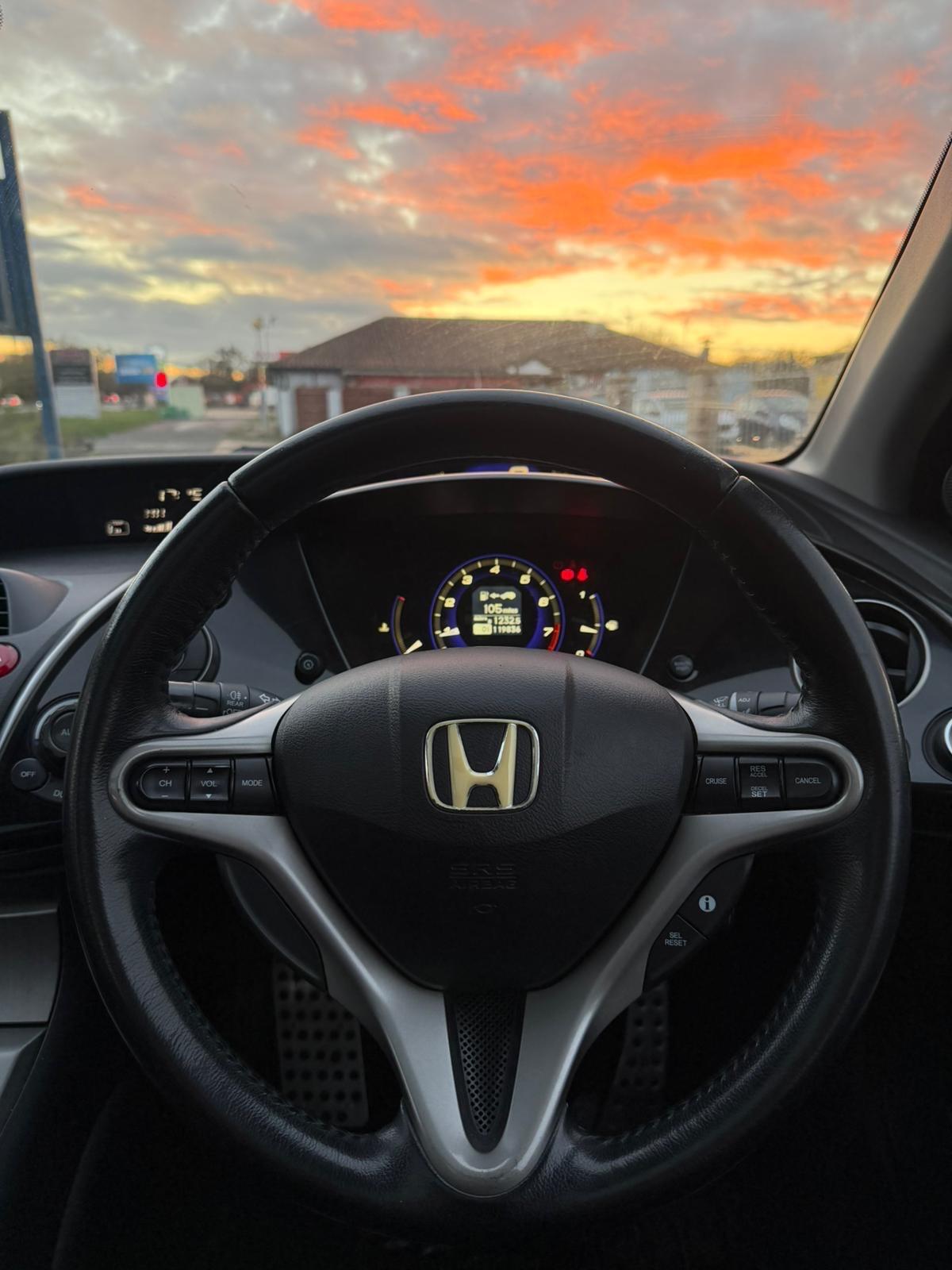 Used Honda Civic 2008 for sale - 76850463: Photo 11