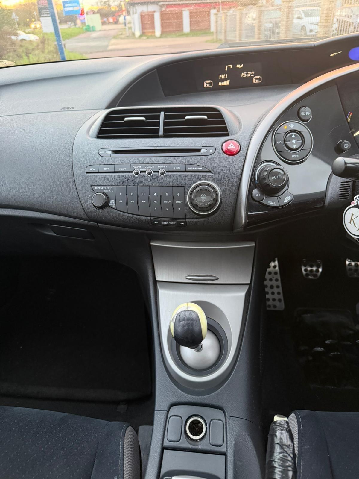 Used Honda Civic 2008 for sale - 76850463: Photo 12