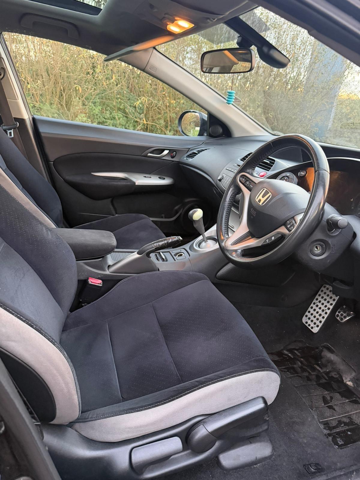 Used Honda Civic 2008 for sale - 76850463: Photo 13