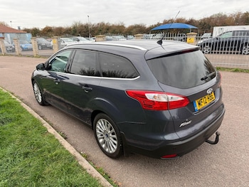 Used Ford Focus 2012 for sale - 76307758: Photo 4