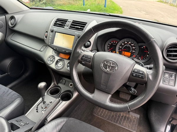 Used Toyota RAV4 2011 for sale - 76239013: Photo 12