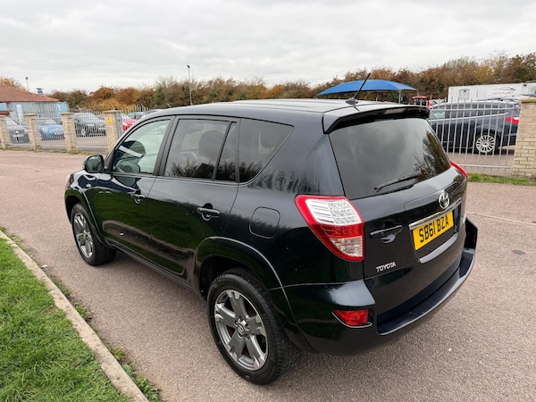 Used Toyota RAV4 2011 for sale - 76239013: Photo 4