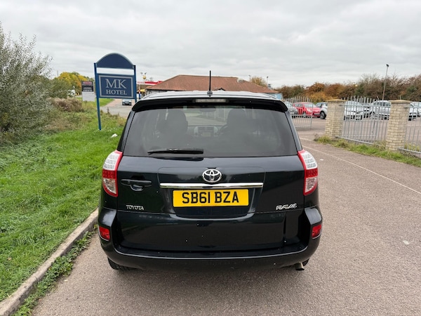 Used Toyota RAV4 2011 for sale - 76239013: Photo 6