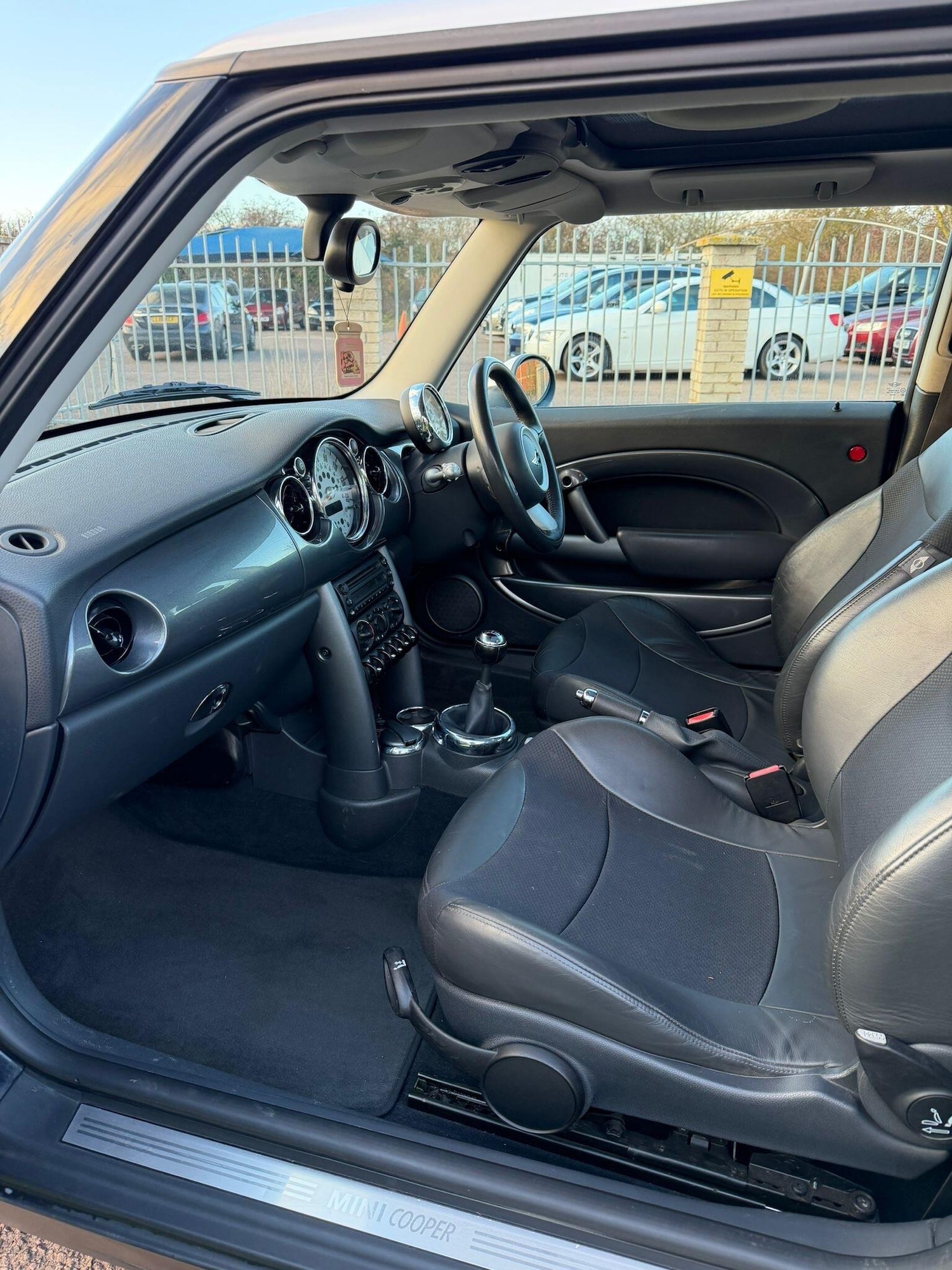 Used MINI Hatch 2006 for sale - 77057293: Photo 14