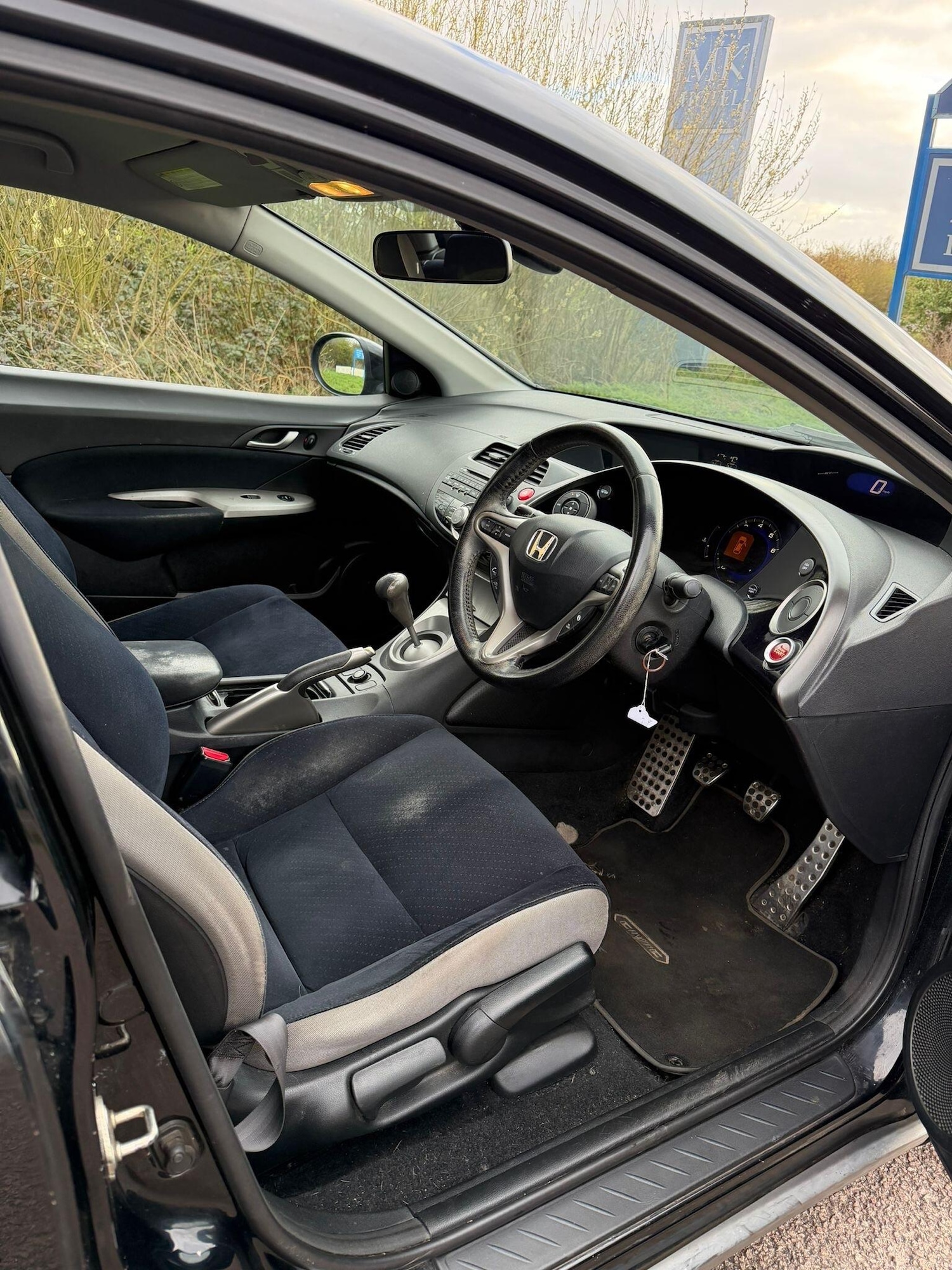 Used Honda Civic for sale - 78136080: Photo 12