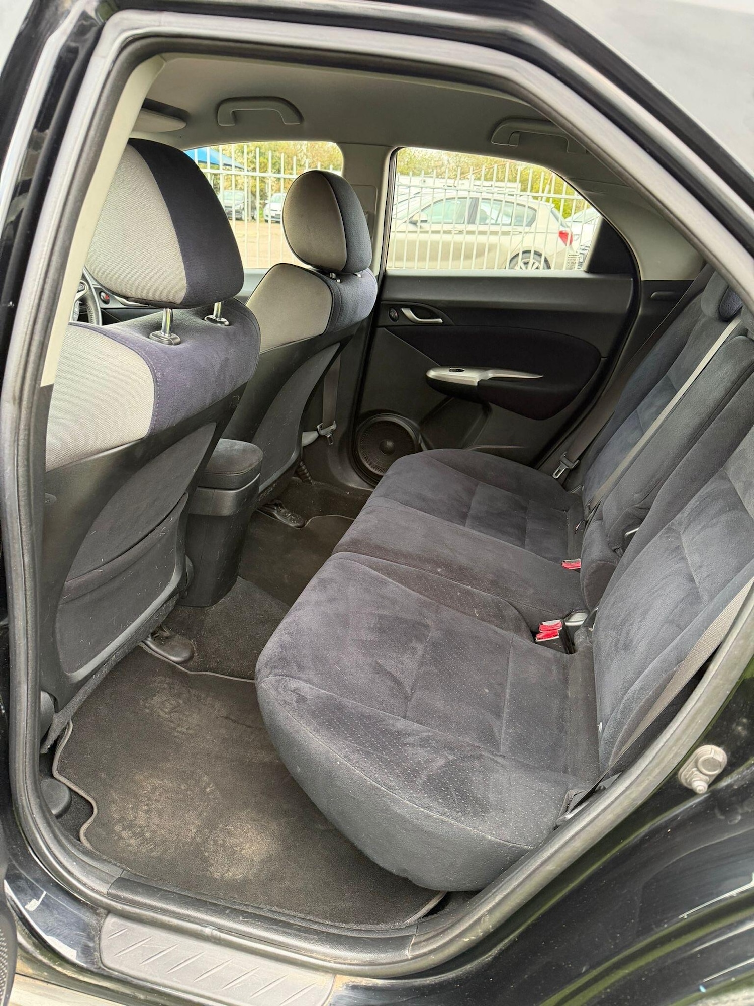 Used Honda Civic for sale - 78136080: Photo 15