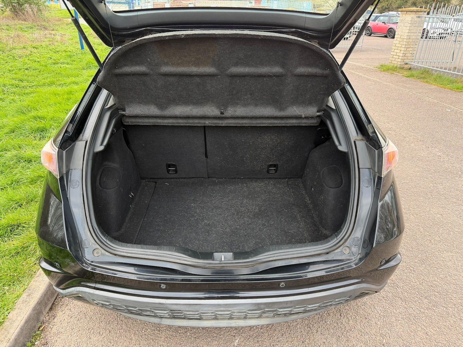 Used Honda Civic for sale - 78136080: Photo 18