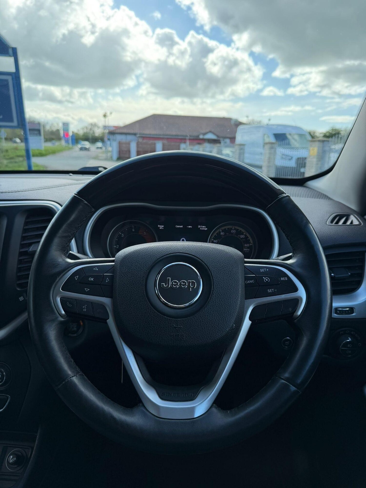 Used Jeep Cherokee for sale - 78214568: Photo 14