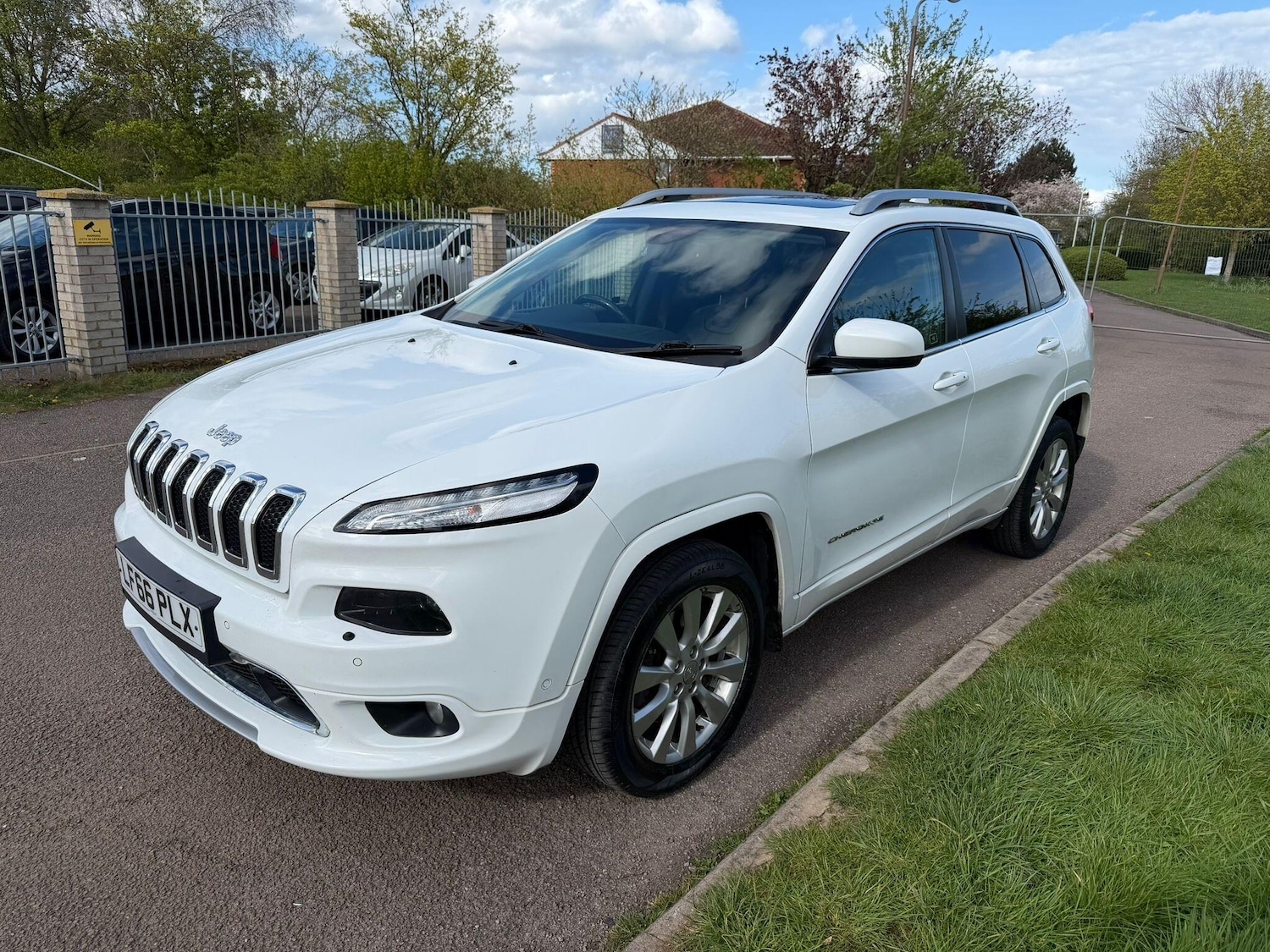 Used Jeep Cherokee for sale - 78214568: Photo 3