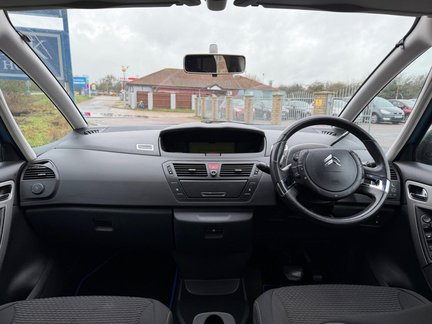 Used Citroen C4 Picasso for sale - 77351345: Photo 10