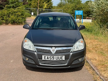 Used Vauxhall Astra 2010 for sale - 79396116: Photo