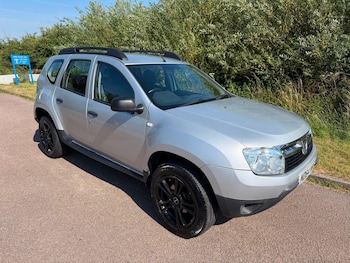 Used Dacia Duster 2014 for sale - 79236507: Photo