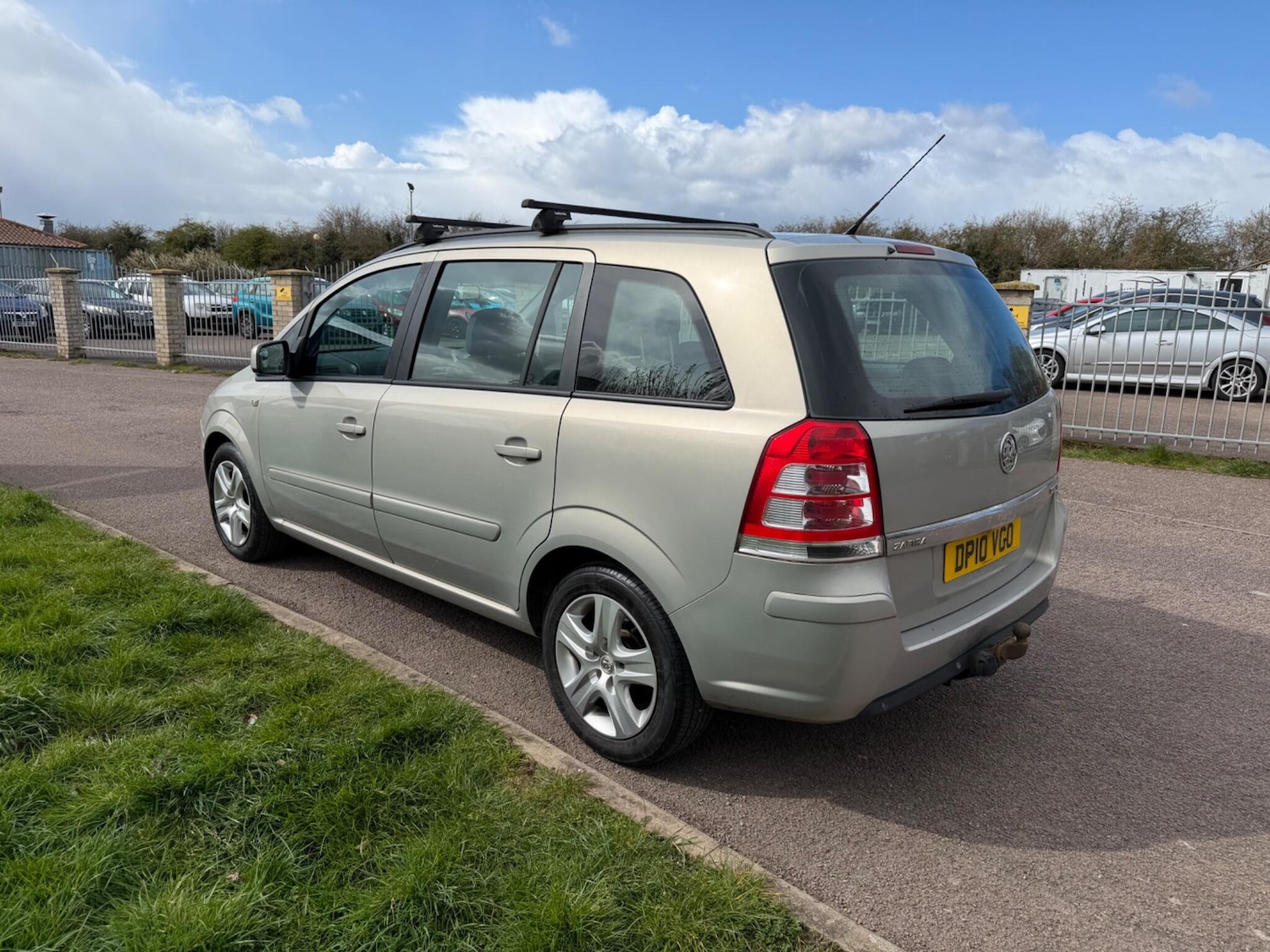 Used Vauxhall Zafira 2010 for sale - 78034786: Photo 4
