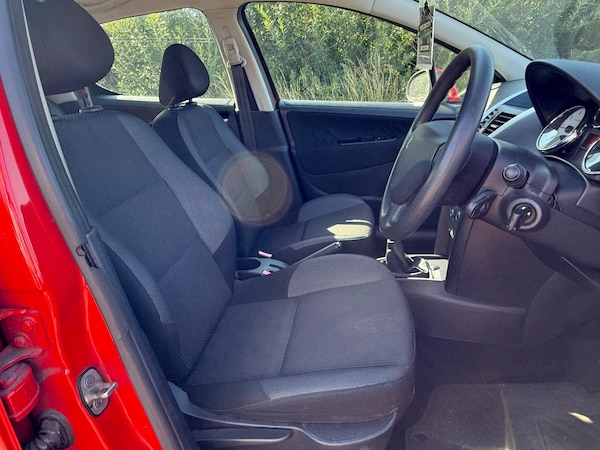 Used Peugeot 207 2010 for sale - 76314908: Photo 12