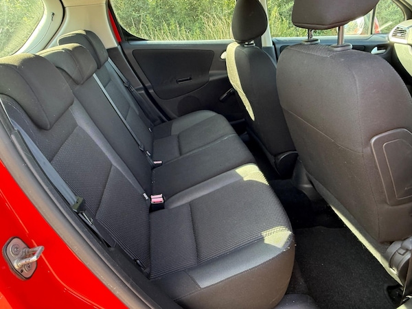 Used Peugeot 207 2010 for sale - 76314908: Photo 13