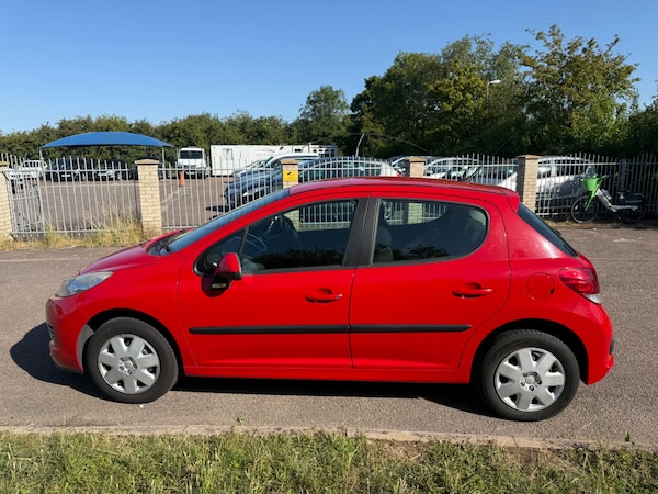 Used Peugeot 207 2010 for sale - 76314908: Photo 5