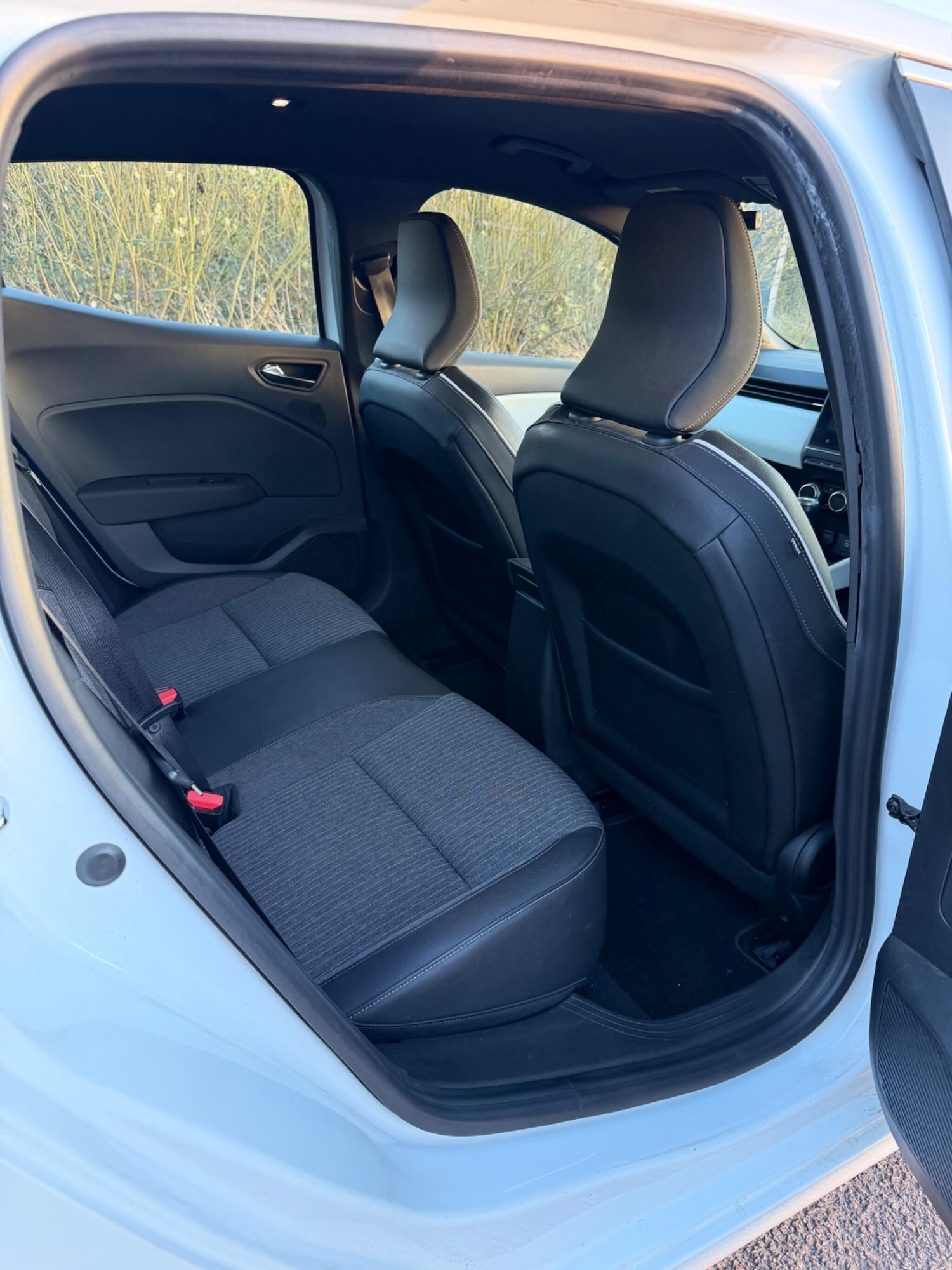 Used Renault Clio 2022 for sale - 78062811: Photo 16