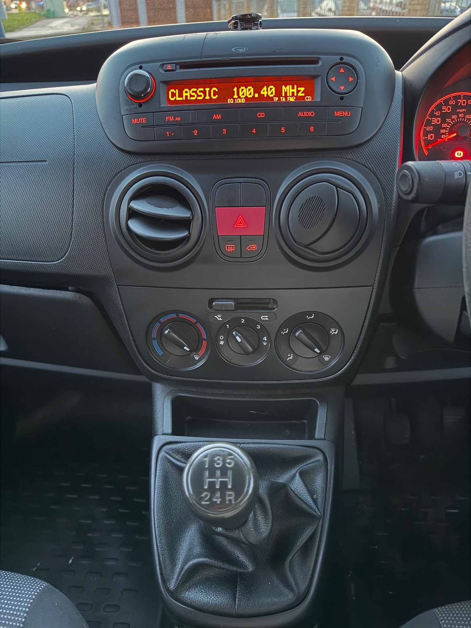 Used Peugeot Bipper 2013 for sale - 76964458: Photo 12