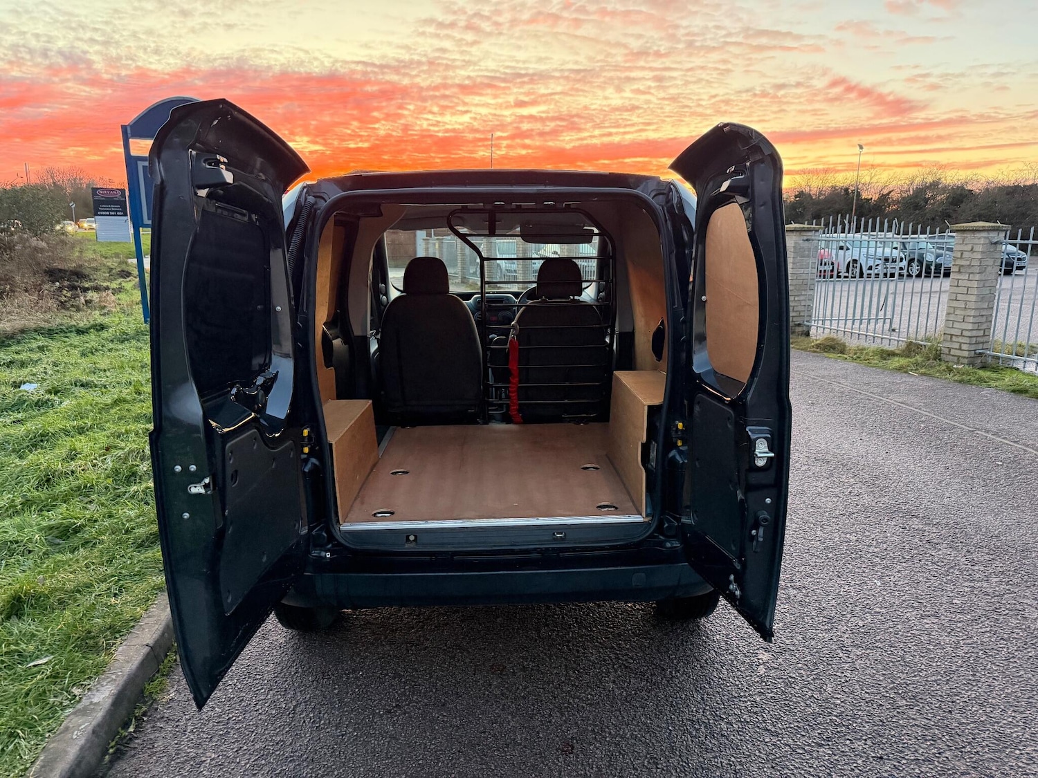 Used Peugeot Bipper 2013 for sale - 76964458: Photo 15