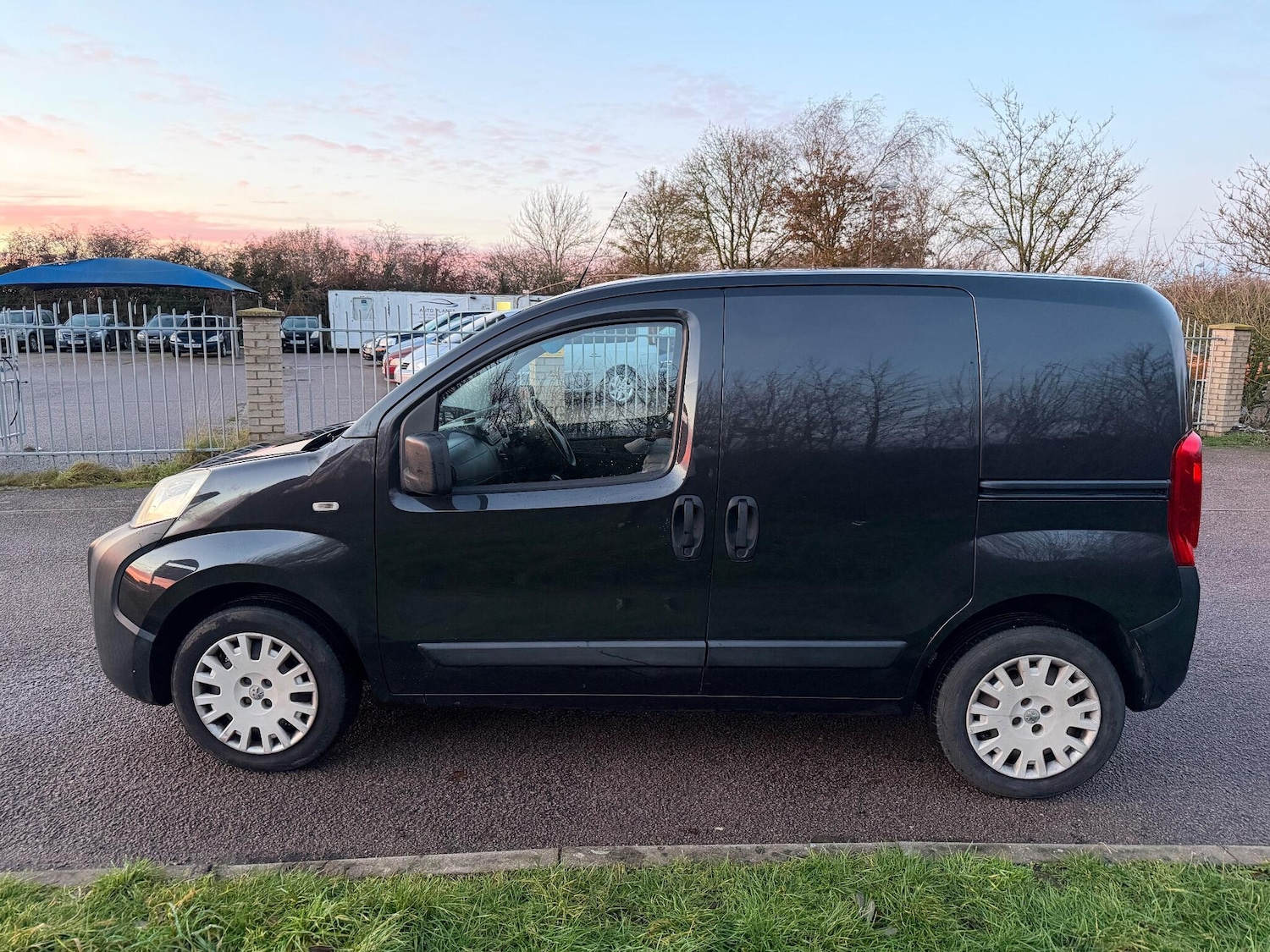 Used Peugeot Bipper 2013 for sale - 76964458: Photo 4