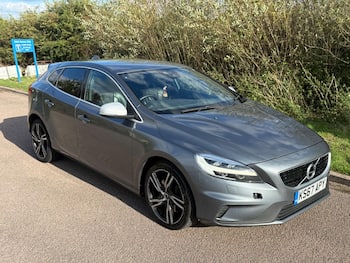 Used Volvo V40 2017 for sale - 79860028: Photo