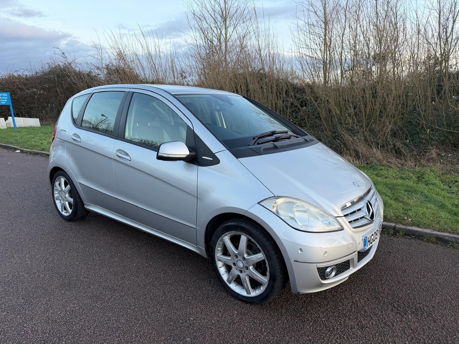 Used Mercedes-Benz A-Class 2009 for sale - 77131453: Photo 1