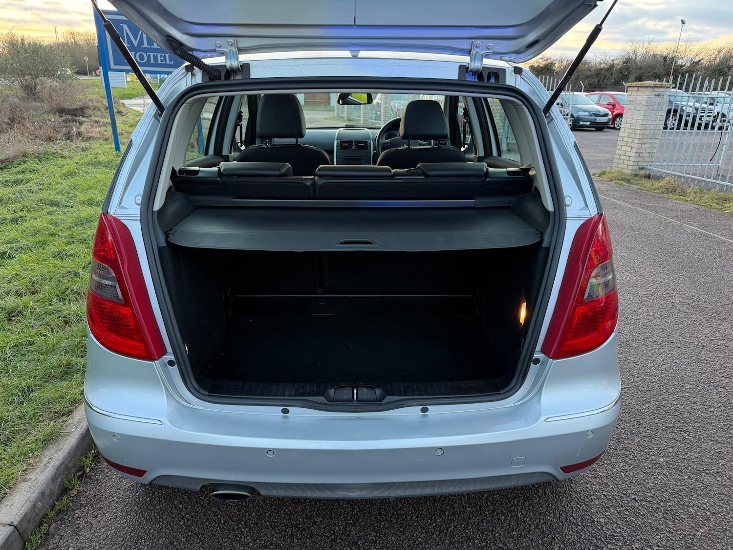 Used Mercedes-Benz A-Class 2009 for sale - 77131453: Photo 18