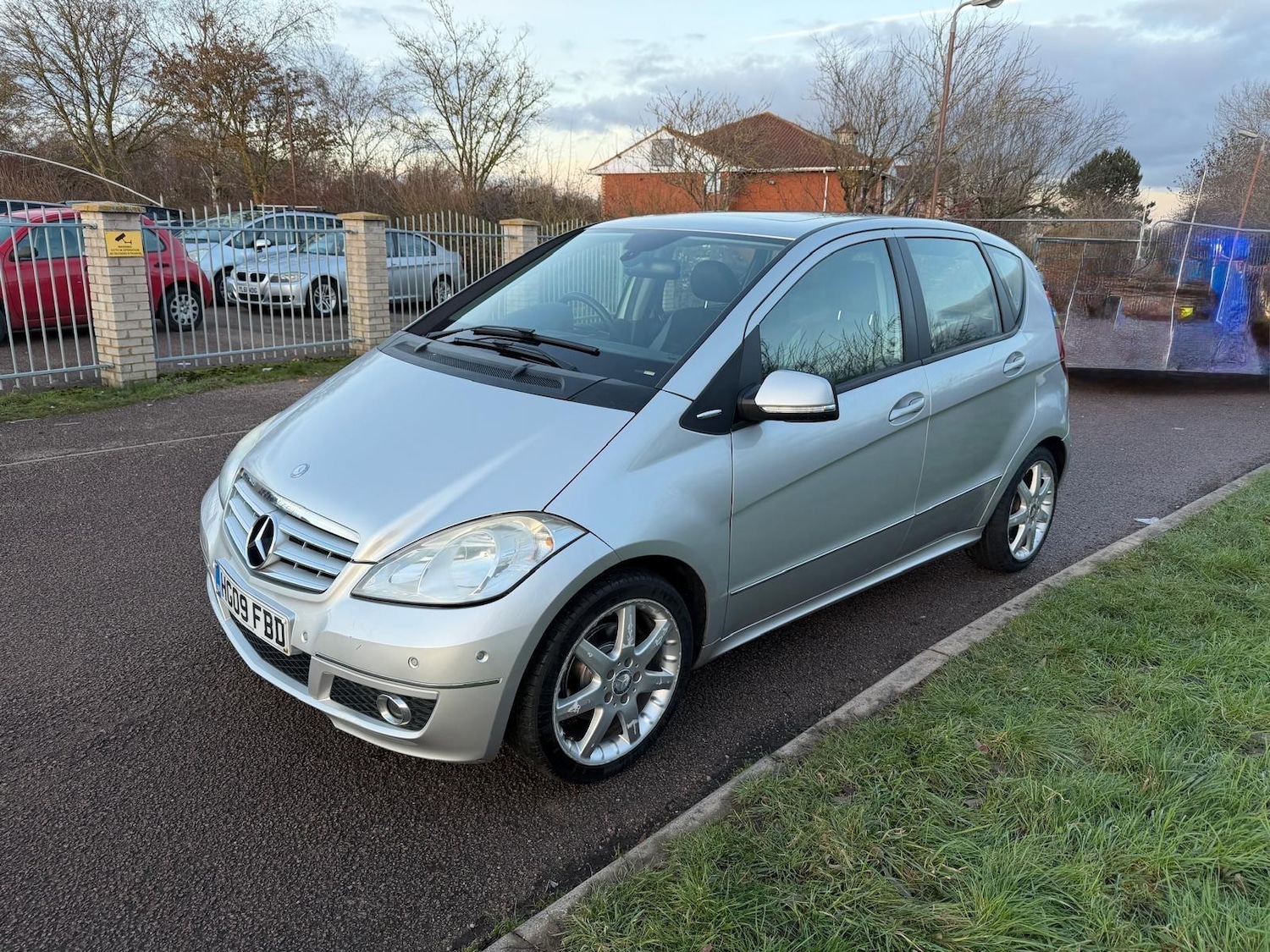 Used Mercedes-Benz A-Class 2009 for sale - 77131453: Photo 3