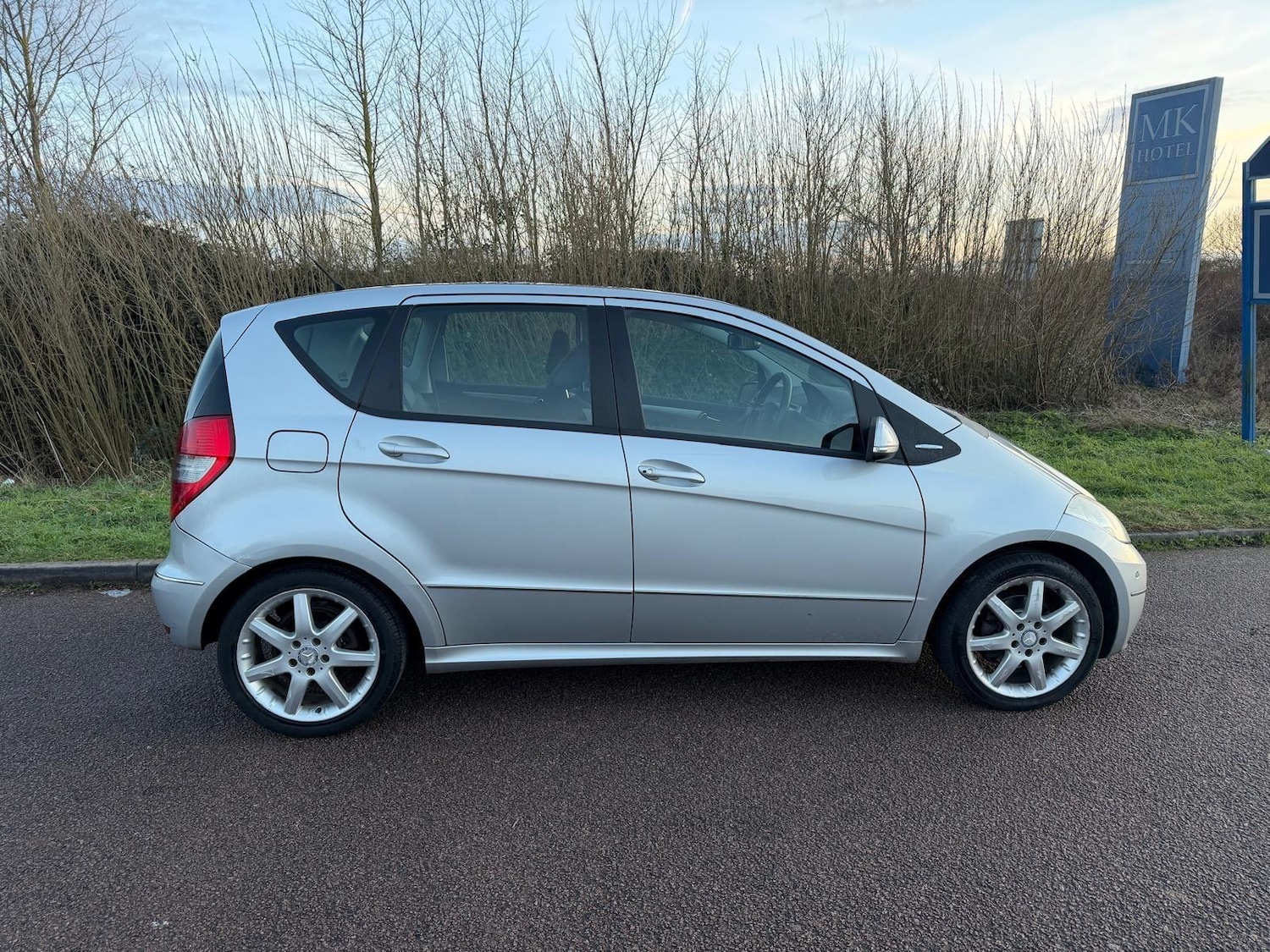 Used Mercedes-Benz A-Class 2009 for sale - 77131453: Photo 8