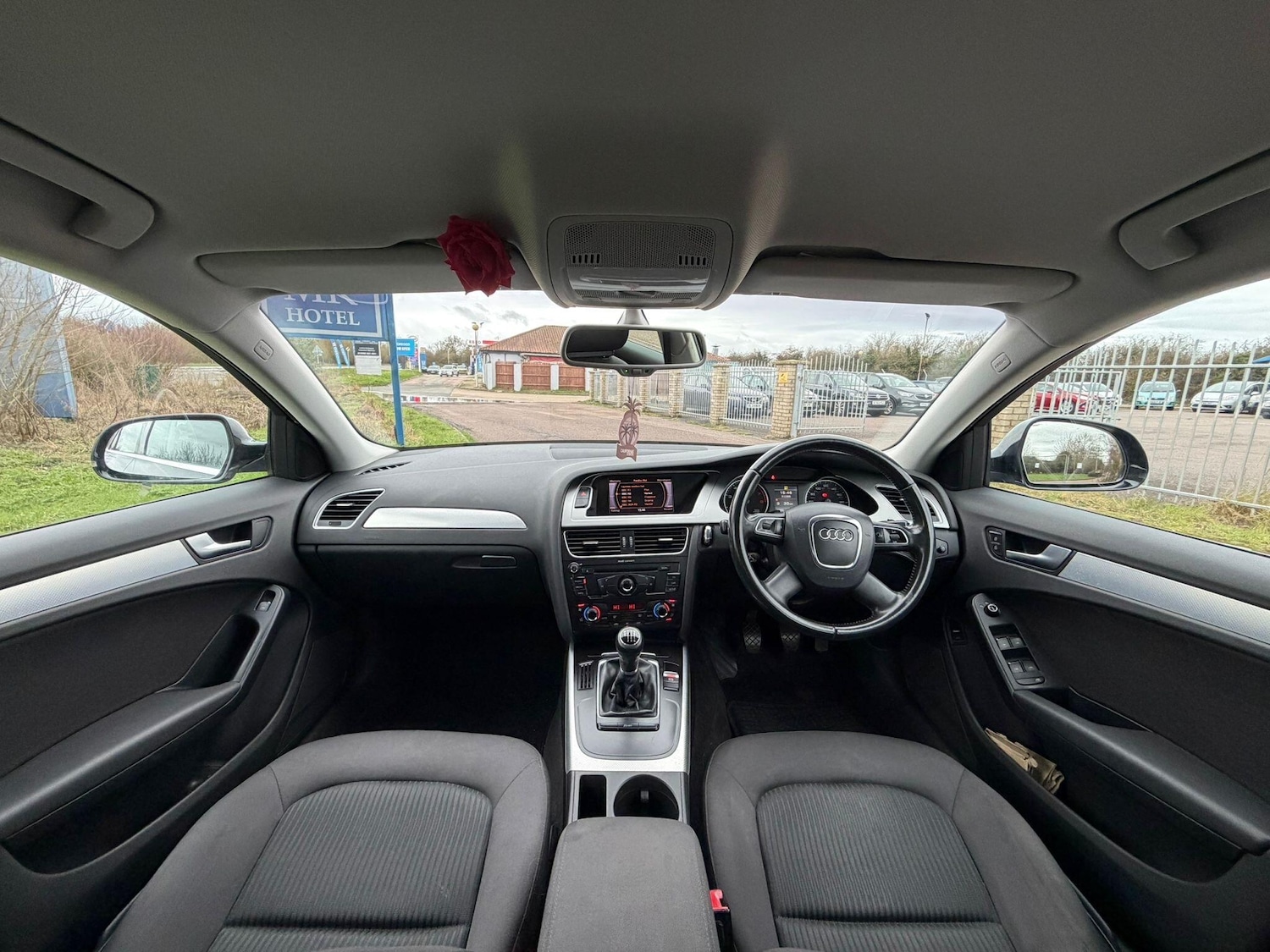 Used Audi A4 2011 for sale - 77633651: Photo 9