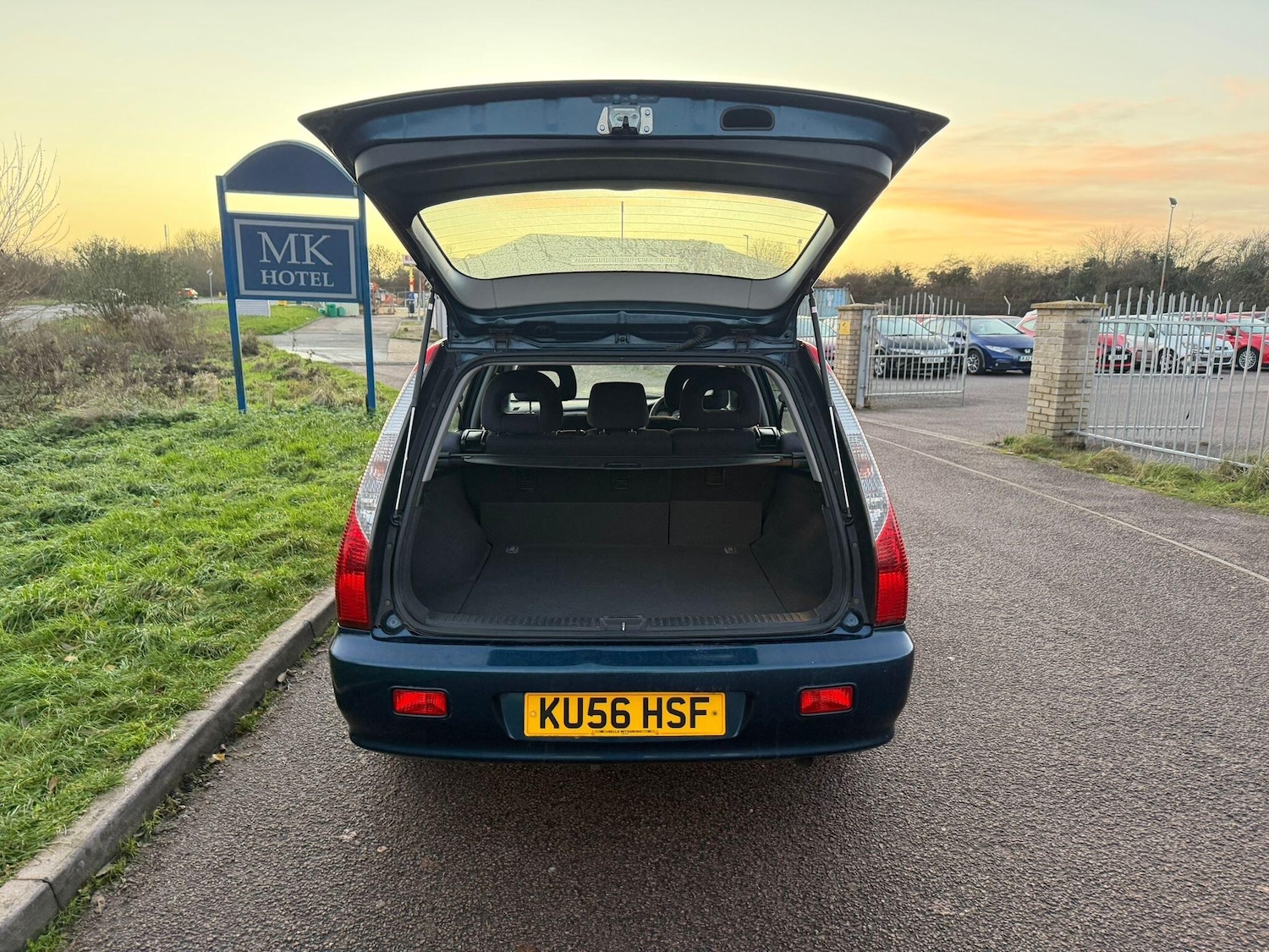 Used Mitsubishi Lancer 2006 for sale - 76899590: Photo 17