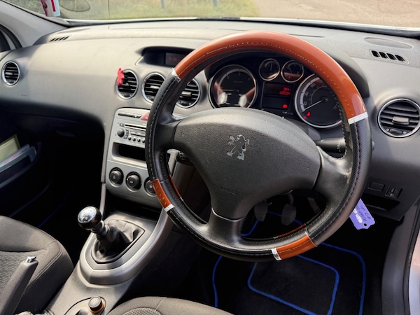 Used Peugeot 308 SW 2008 for sale - 75552644: Photo 11