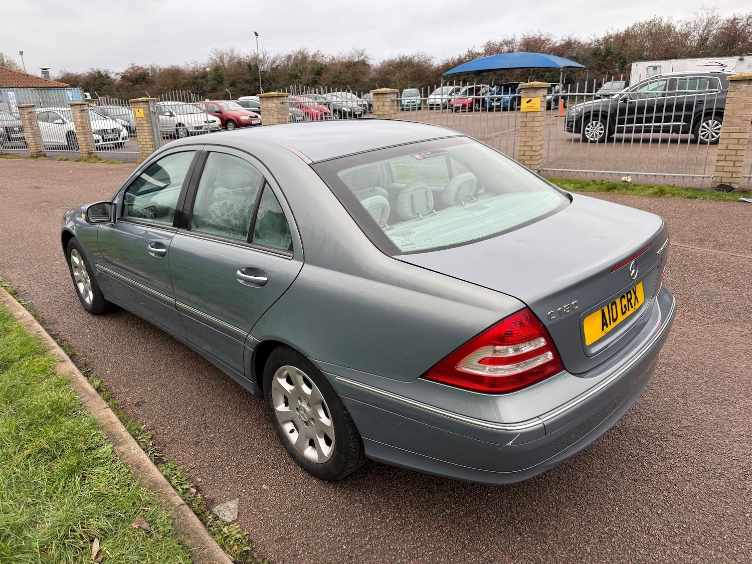 Used Mercedes-Benz C Class for sale - 76728489: Photo 4