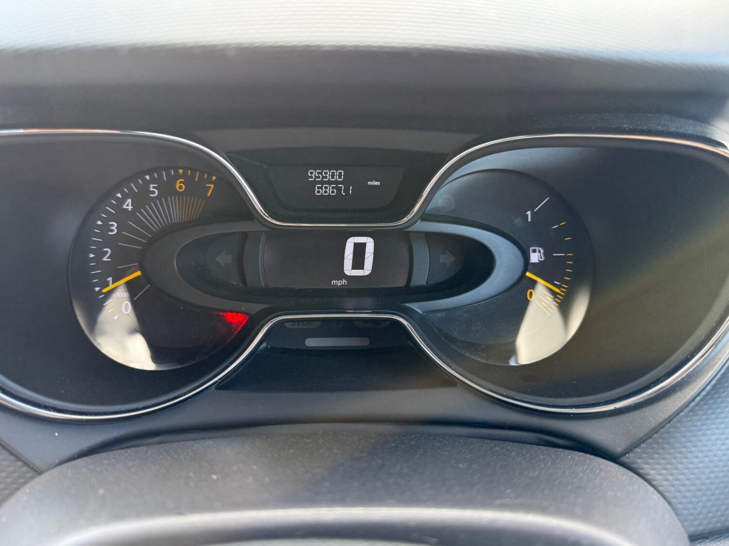 Used Renault Captur 2014 for sale - 76060045: Photo 9