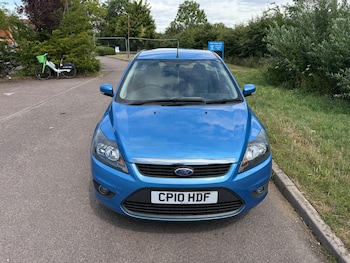 Used Ford Focus 2010 for sale - 75126939: Photo